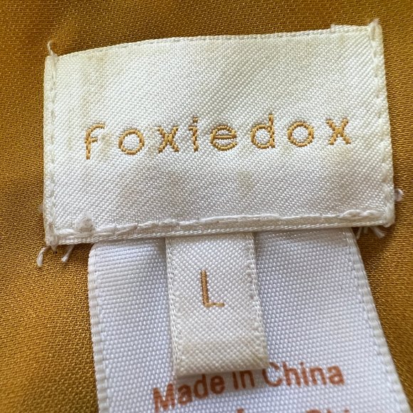 The cutest dress! Foxiedox Leopard Print Accordian Pleat Ruffled Mini Dr… - Picture 5 of 11